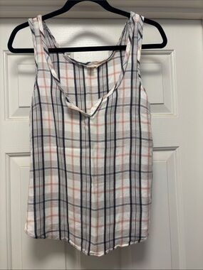 Plaid V-Neck Sleeveless Tank Top - White with Navy & Peach